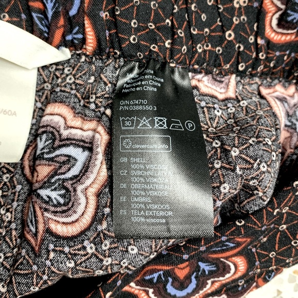 H&M Patterned Boho Pants - Picture 6 of 6